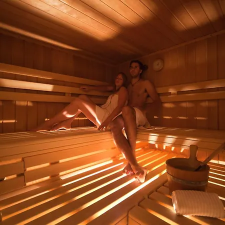 Hotel Christiania 3*